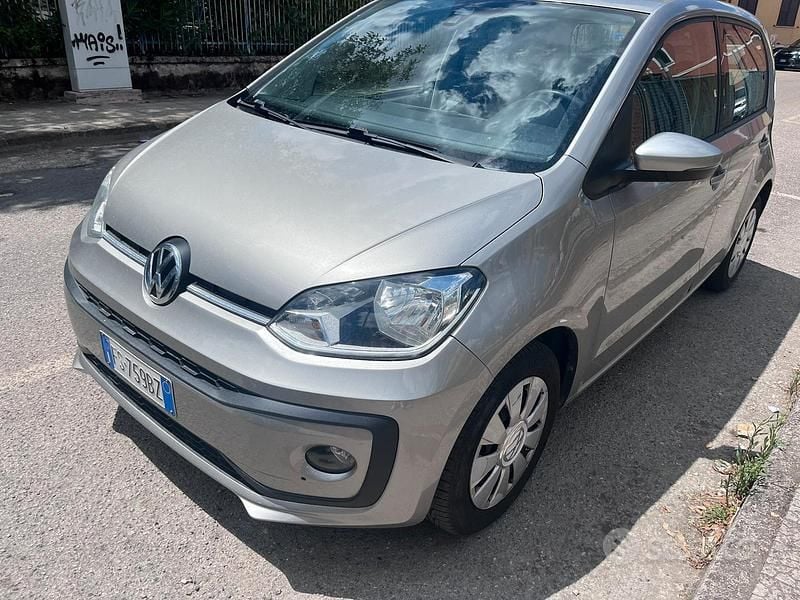 Usata VW up! 68 CV (50 kW) 2018 Utilitaria
