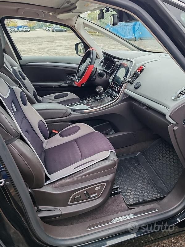 Usata Renault Espace 160 CV (117 kW) 2017 Nero Monovolume