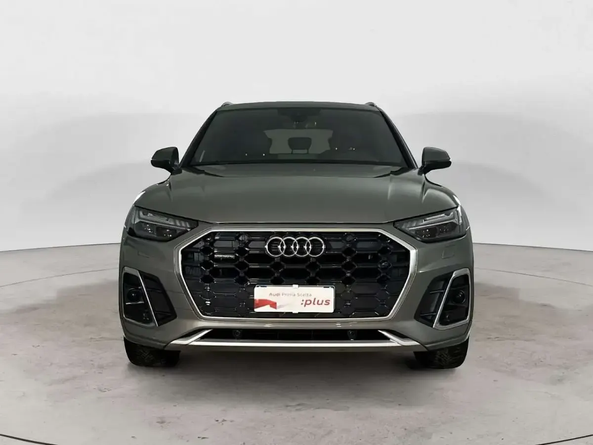 Usata Audi Q5 S-Line 204 CV (150 kW) 2024 Grigio SUV
