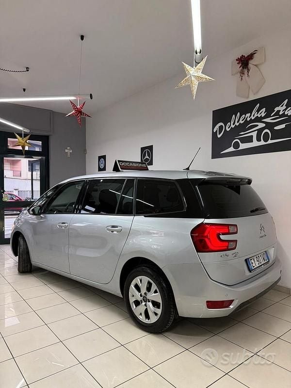 Usata Citroën Grand C4 Picasso Exclusive 120 CV (88 kW) 2015 Grigio Monovolume