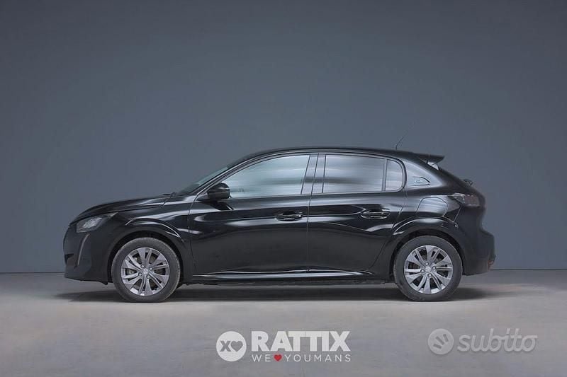 Usata Peugeot 208 Allure 100 kW (136 CV) 2021 Nero Utilitaria