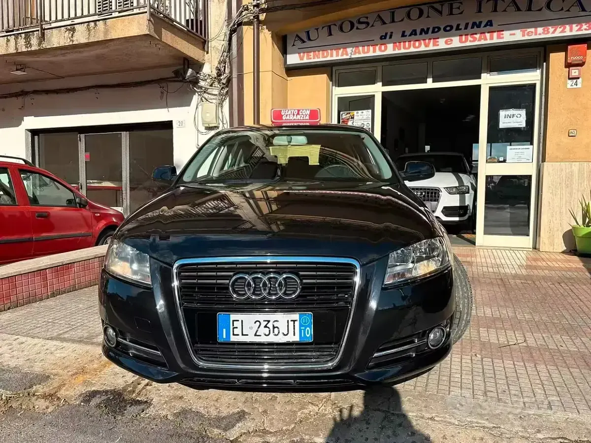 Usata Audi A3 Sportback Ambiente 90 CV (66 kW) 2011 Nero Utilitaria
