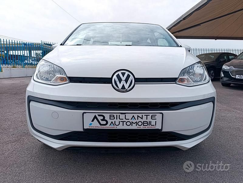 Usata VW up! move up! 60 CV (44 kW) 2017 Bianco Utilitaria