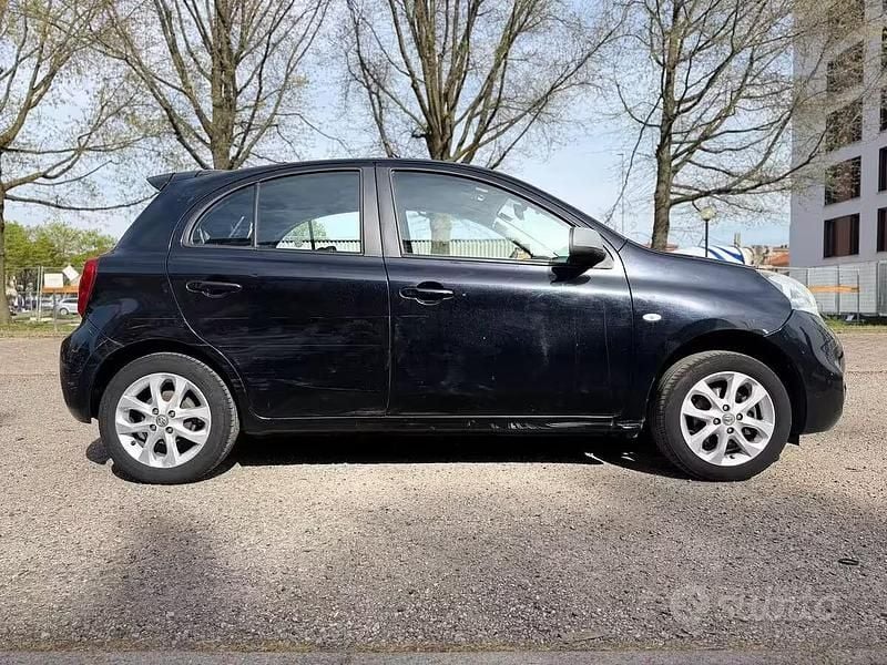 Usata Nissan Micra Acenta 80 CV (58 kW) 2015 Nero Utilitaria