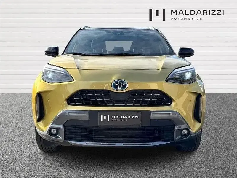 Usata Toyota Yaris Cross 116 CV (85 kW) 2022 Giallo SUV