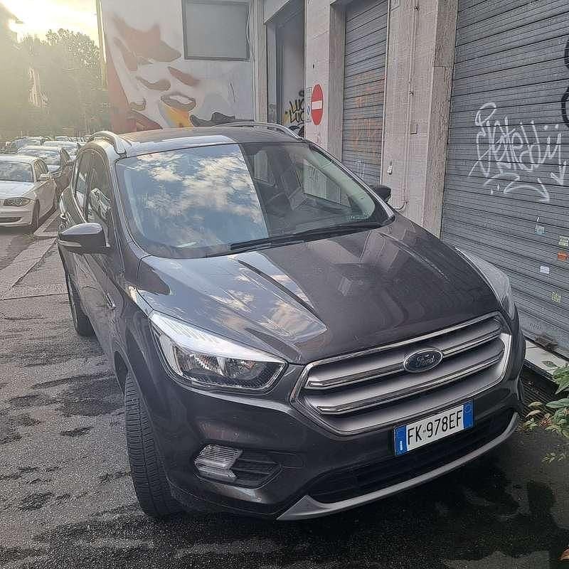 Usata 2017 Ford Kuga Business Edition SUV | 11.500 € (Super prezzo) - Immagine 1/4