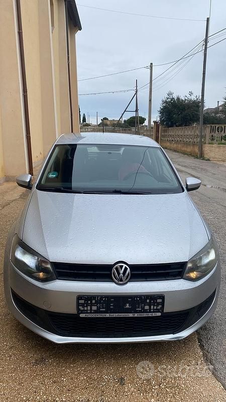 Usata VW Polo 75 CV (55 kW) 2010 Grigio Berlina