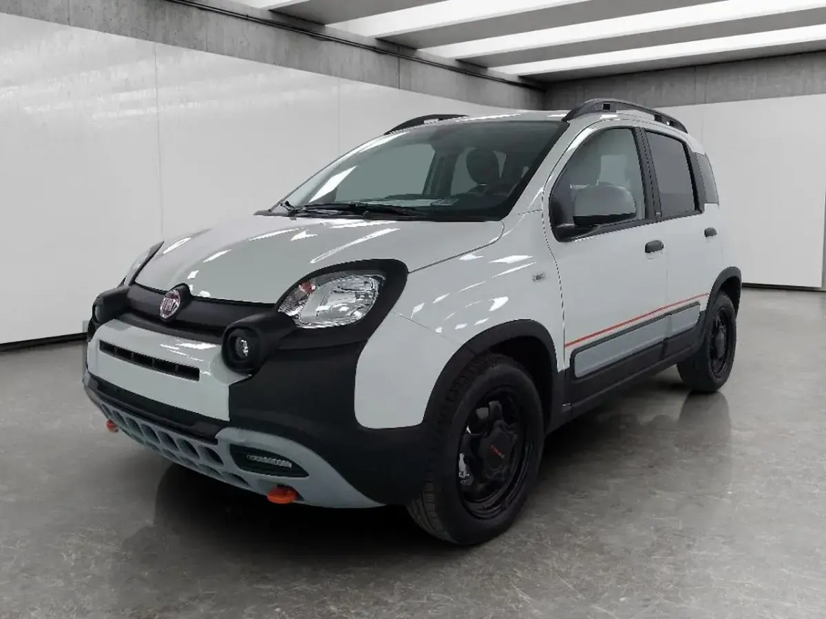 Usata Fiat Panda Cross Cross 70 CV (51 kW) 2023 Utilitaria