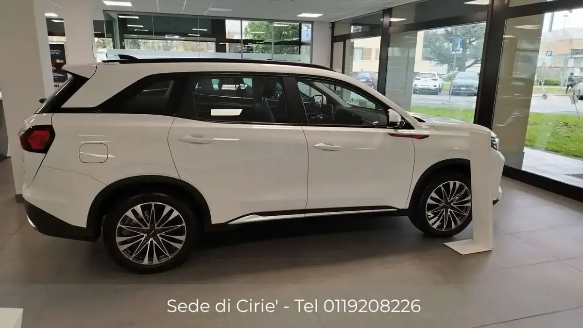 Nuova DFSK Fengon 177 CV (130 kW) 2026 Bianco SUV