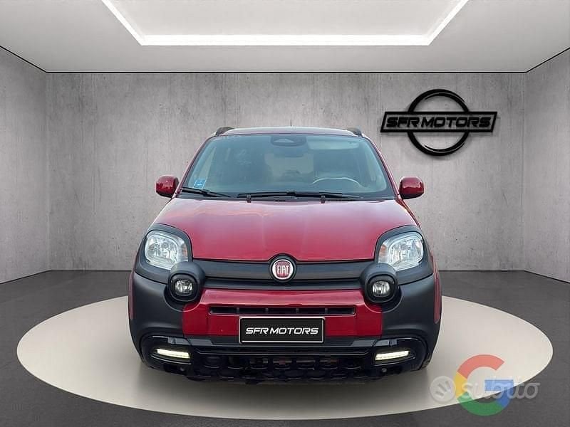 Usata Fiat Panda Cross Cross 71 CV (52 kW) 2025 Utilitaria