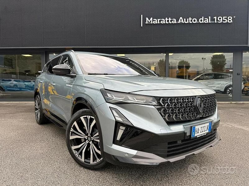 Grigio Usata 2025 Renault Espace Iconic SUV | 42.500 € (Buon prezzo) - Immagine 1/4