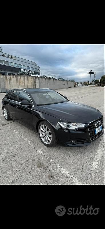 Usata Audi A6 177 CV (130 kW) 2012 Nero Station wagon