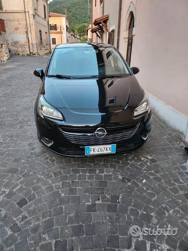 Usata Opel Corsa 75 CV (55 kW) 2017 Nero Berlina