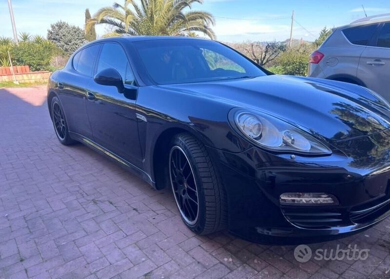 Usata Porsche Panamera 300 CV (220 kW) 2012 Nero Berlina