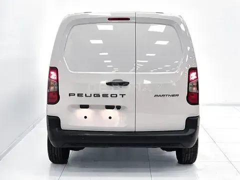 Nuova Peugeot Partner S 131 CV (96 kW) 2026 Monovolume