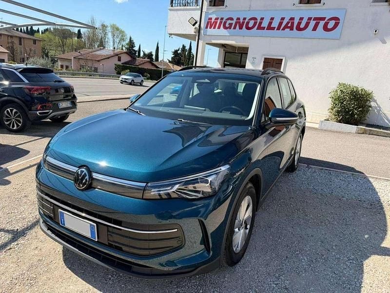Usata VW Tiguan Life 150 CV (110 kW) 2025 Blu SUV