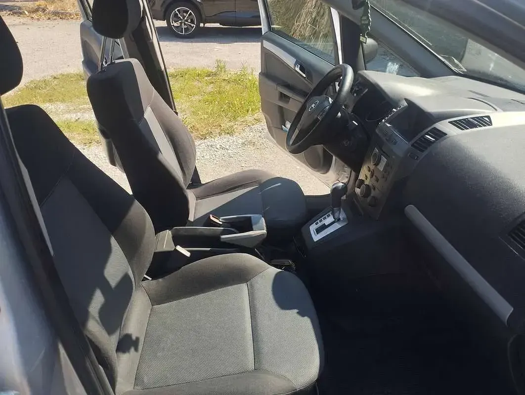 Usata Opel Zafira Enjoy 120 CV (88 kW) 2007 Grigio Monovolume