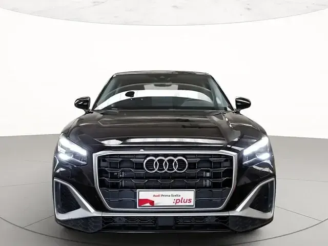 Usata Audi Q2 S-Line 150 CV (110 kW) 2025 Nero mito metallizzato SUV