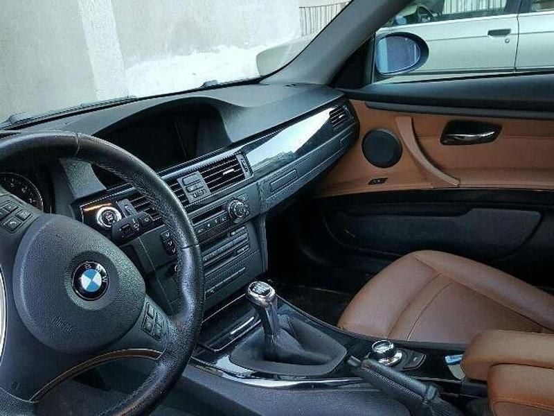 Usata BMW 330 272 CV (200 kW) 2008 Nero Coupé