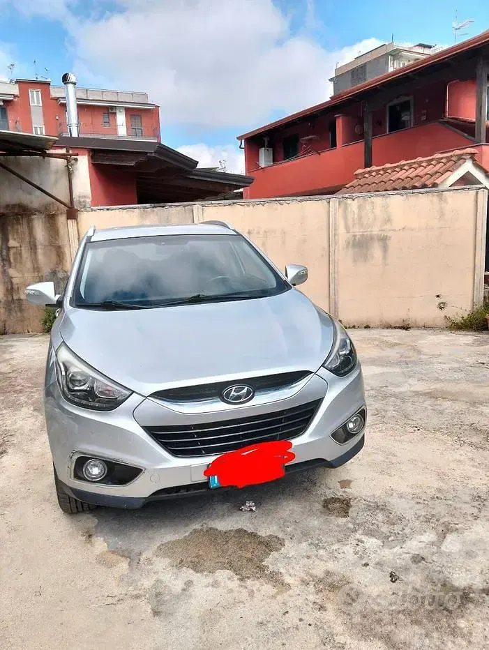 Käytetty Hyundai ix35 Xpossible 115 HP (84 kW) 2014 Harmaa Katumaasturi