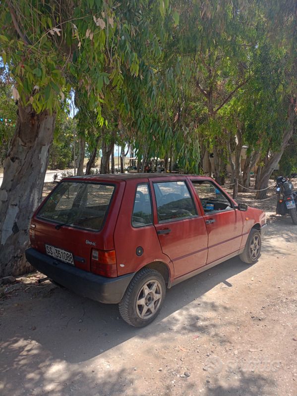 Usata Fiat Uno 1989 Rosso Utilitaria