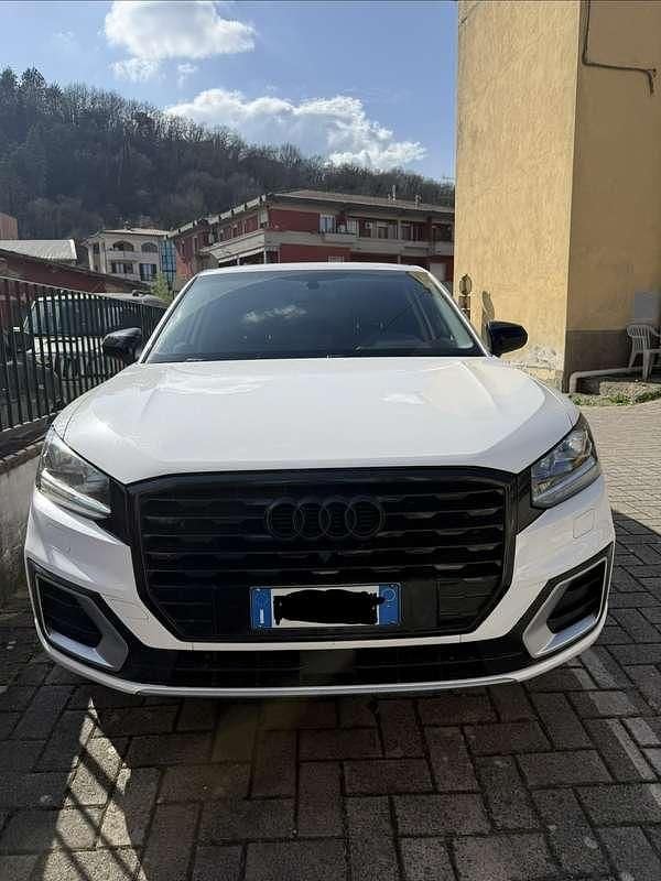 Usata Audi Q2 Sport 116 CV (85 kW) 2017 SUV