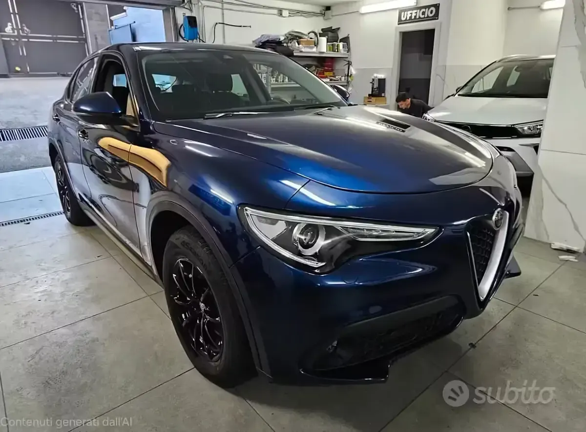 Usata Alfa Romeo Stelvio 179 CV (131 kW) 2019 Blu SUV