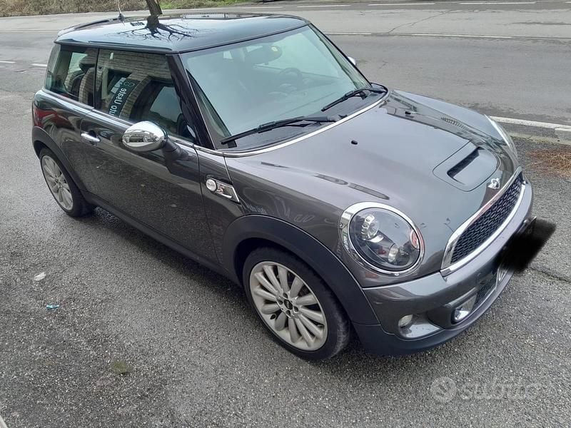 Grigio Usata 2013 Mini Cooper SD Coupé Coupé | 6700 € (Buon prezzo) - Immagine 1/4