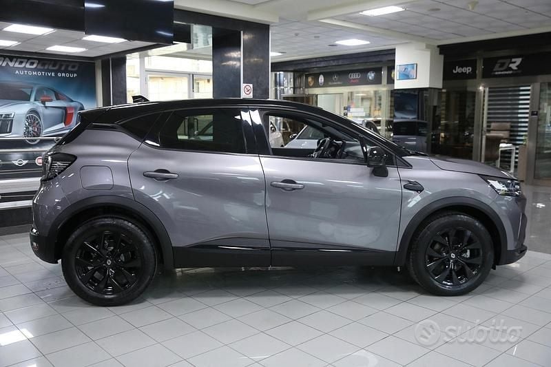 Usata Renault Captur Techno 91 CV (66 kW) 2025 Grigio SUV