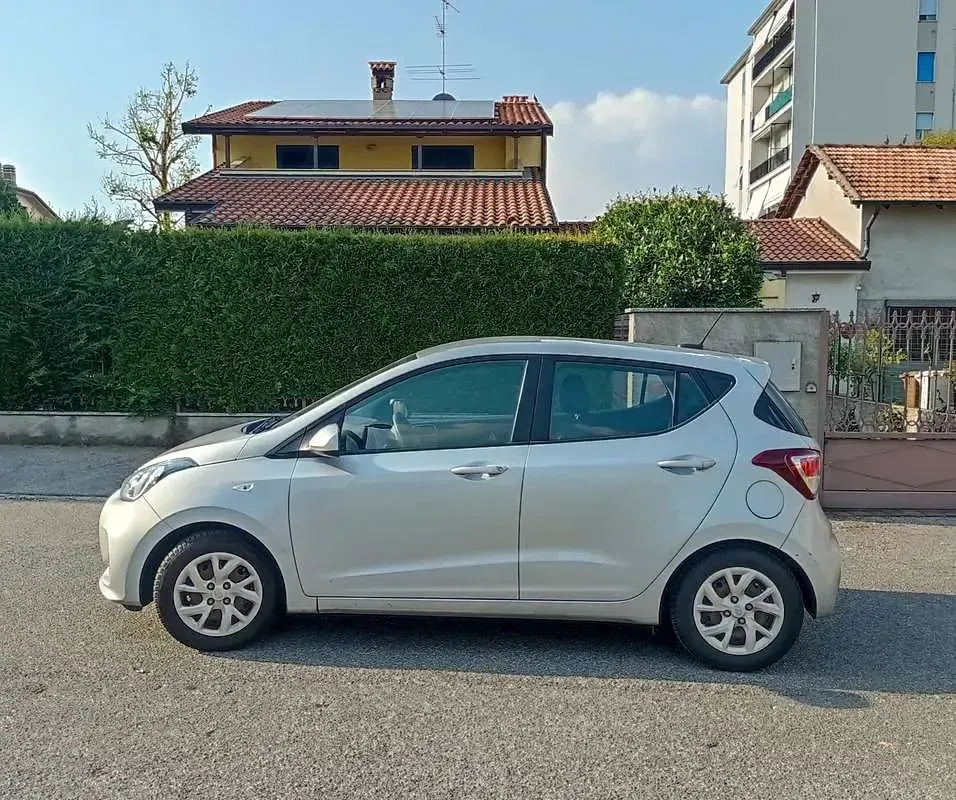 Usata Hyundai i10 67 CV (49 kW) 2019 Utilitaria