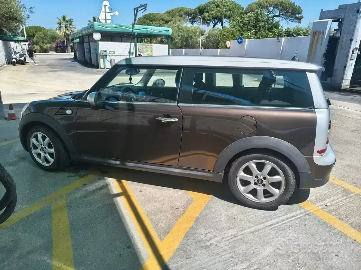 Usata Mini Cooper Clubman 120 CV (88 kW) 2008 Marrone Station wagon