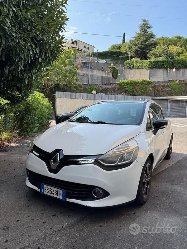 Usata Renault Clio GrandTour 90 CV (66 kW) 2013 Bianco Station wagon