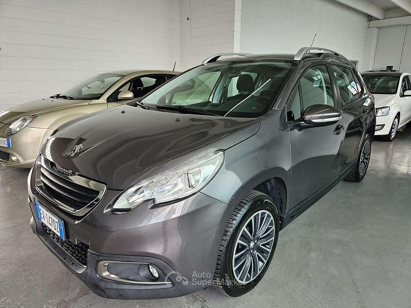 Usata Peugeot 2008 Access 82 CV (60 kW) 2014 Grigio SUV