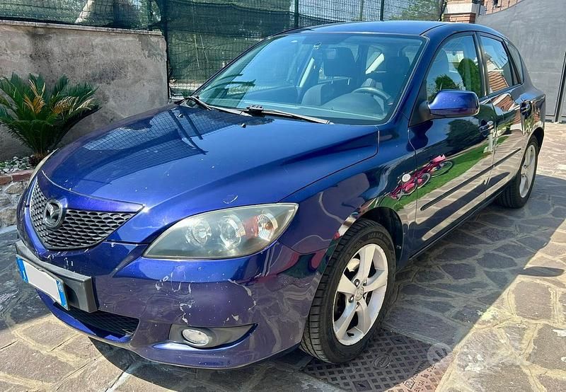 Usata Mazda 3 109 CV (80 kW) 2005 Blu Berlina