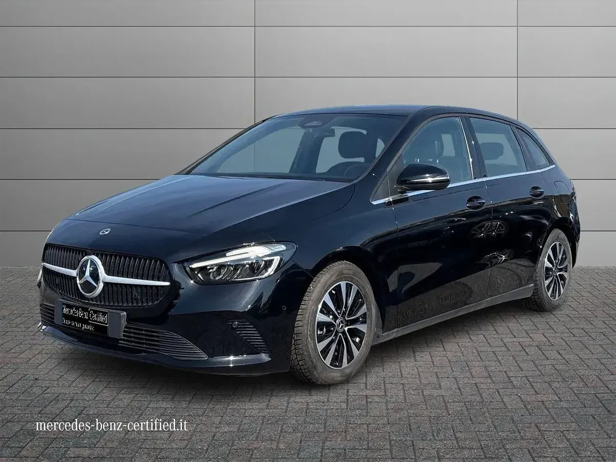 Usata Mercedes B180 Advanced 136 CV (100 kW) 2023 Monovolume