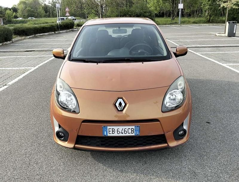 Usado Renault Twingo 76 HP (55 kW) 2010 Laranja Citadino