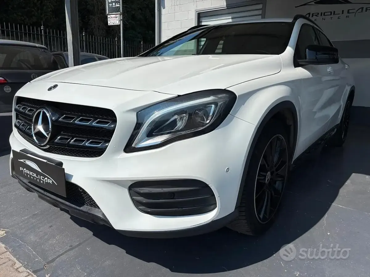 Usata Mercedes GLA200 Premium 136 CV (100 kW) 2018 Bianco SUV