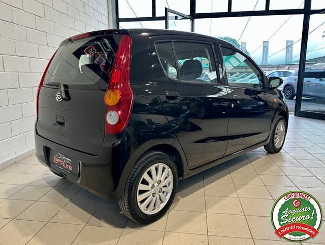 Usata Daihatsu Cuore TAKA 69 CV (50 kW) 2009 Nero