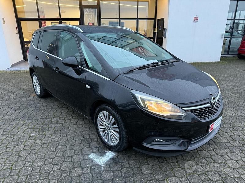 Usata Opel Zafira Innovation 150 CV (110 kW) 2017 Nero Monovolume