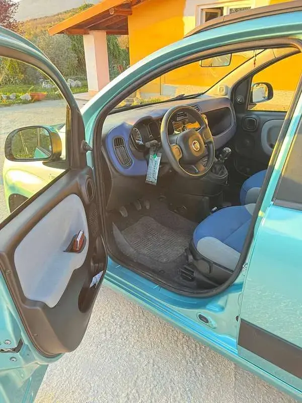 Usata Fiat Panda Easy 69 CV (50 kW) 2015 Blu/azzurro Utilitaria