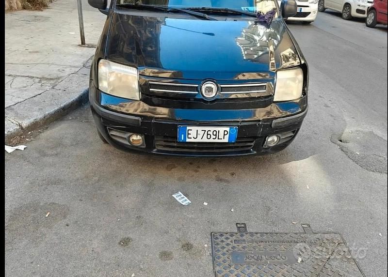 Usata Fiat Panda 69 CV (50 kW) 2011 Berlina