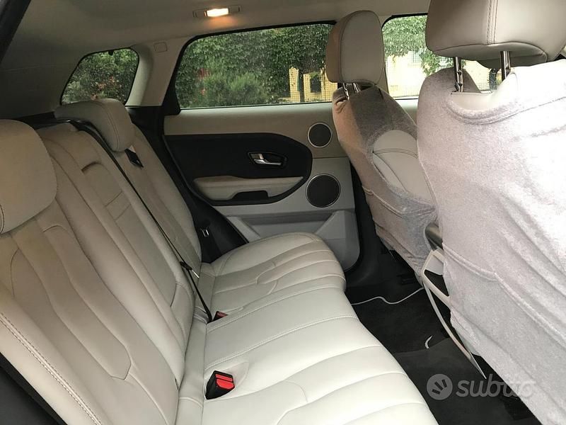 Usata Land Rover Range Rover evoque 150 CV (110 kW) 2012 Blu SUV