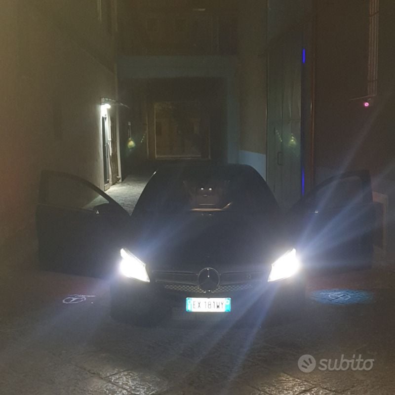 Usata Mercedes A180 AMG 109 CV (80 kW) 2015 Nero Berlina