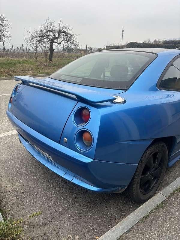 Usata Fiat Coupé 131 CV (96 kW) 1997 Blu Coupé