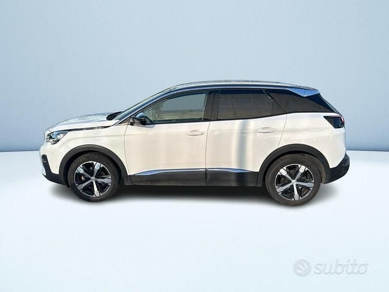 Usata Peugeot 3008 Allure 131 CV (96 kW) 2020 Bianco pastello SUV