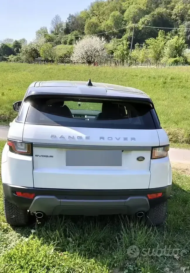 Usata Land Rover Range Rover evoque Pure 150 CV (110 kW) 2017 Bianco Station wagon