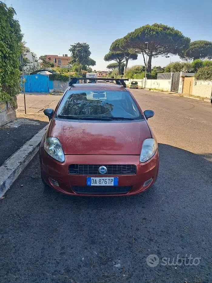 Usata Fiat Punto 75 CV (55 kW) 2006 Rosso Utilitaria