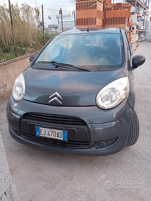 Usata Citroën C1 68 CV (50 kW) 2012 Grigio Utilitaria