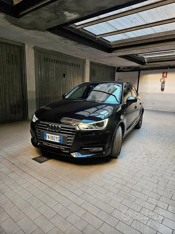 Usata Audi A1 Comfort 95 CV (69 kW) 2016 Nero Utilitaria