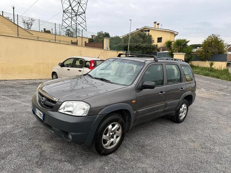 Usata Mazda Tribute 124 CV (91 kW) 2004 Argento SUV